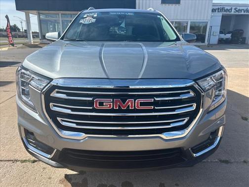 Sterling Metallic 2024 GMC Terrain SLT