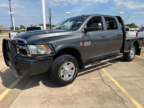 2018 RAM 2500 Tradesman Crew Cab 4x4 6'4' Box