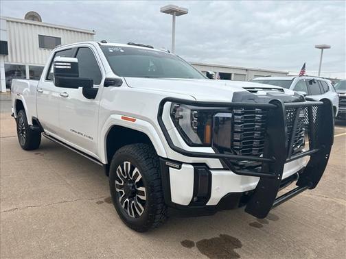 White Frost Tricoat 2024 GMC Sierra 2500 Denali Ultimate