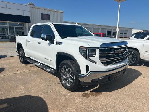 Summit White 2026 GMC Sierra 1500 SLT