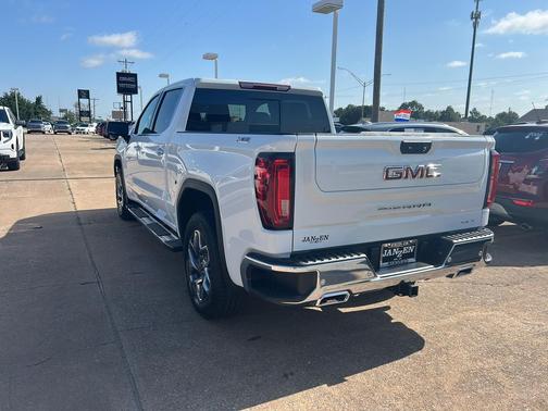 Summit White 2026 GMC Sierra 1500 SLT