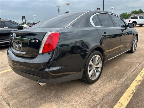 2010 Lincoln MKS Base