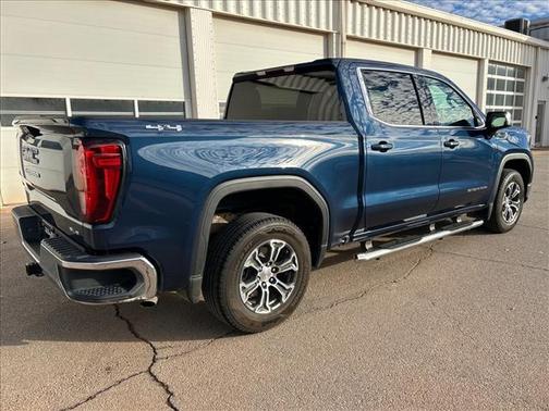2023 GMC Sierra 1500 SLE