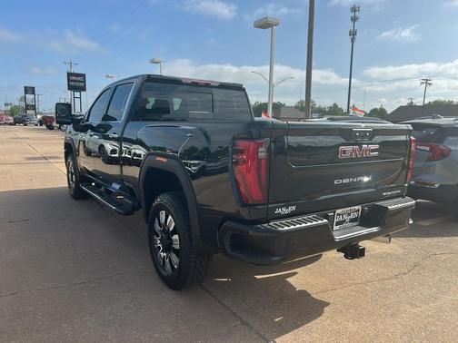 Onyx Black 2026 GMC Sierra 2500 Denali