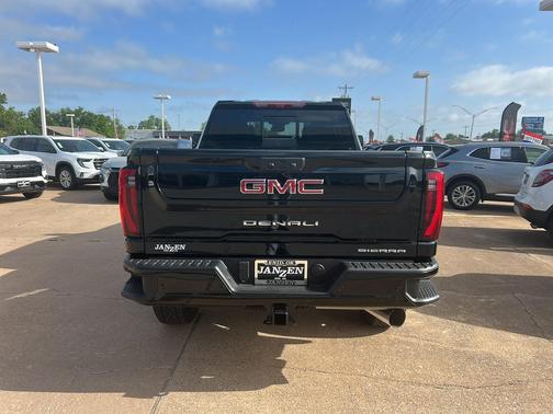 Onyx Black 2026 GMC Sierra 2500 Denali