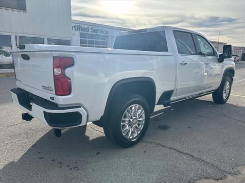 2022 Chevrolet Silverado 2500 High Country