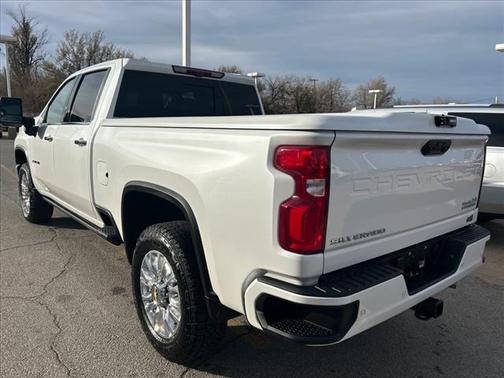 2022 Chevrolet Silverado 2500 High Country