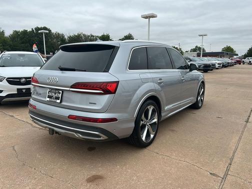 Florett Silver Metallic 2020 Audi Q7 55 Prestige