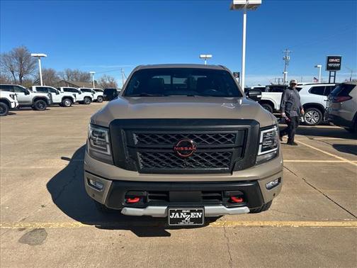 2023 Nissan Titan PRO-4X