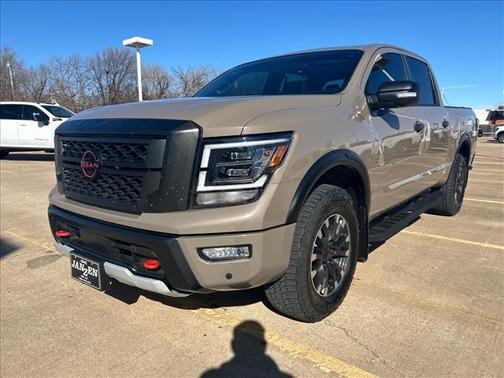 2023 Nissan Titan PRO-4X