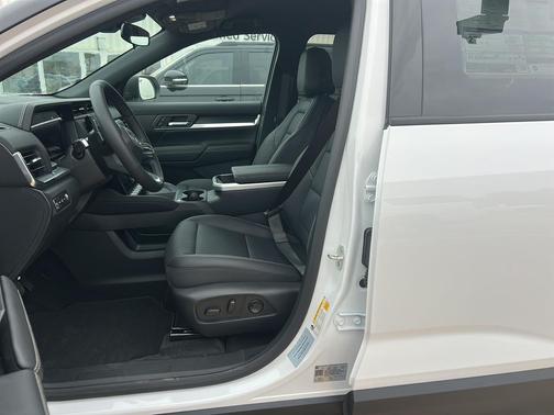 Summit White 2026 GMC Terrain FWD Elevation
