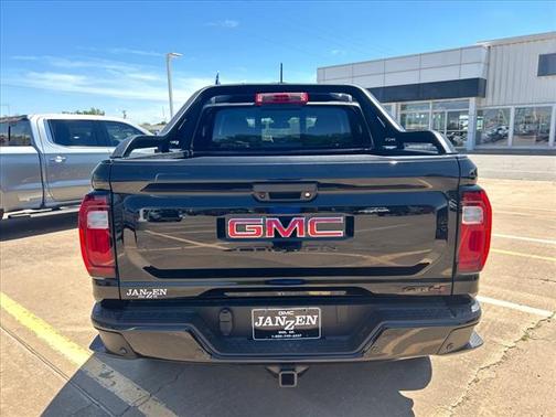 2025 GMC Canyon AT4
