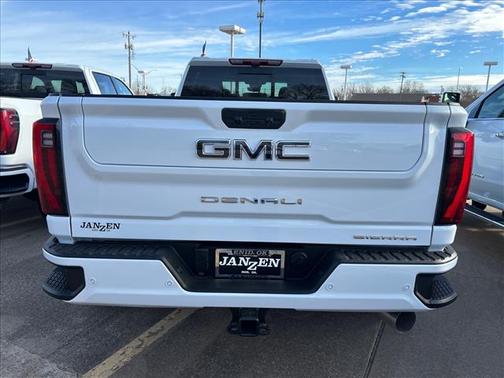 2026 GMC Sierra 3500 Denali