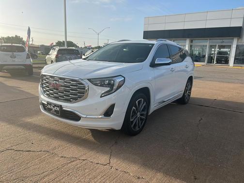 Summit White 2018 GMC Terrain Denali