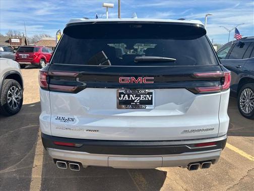 2026 GMC Acadia Elevation AWD