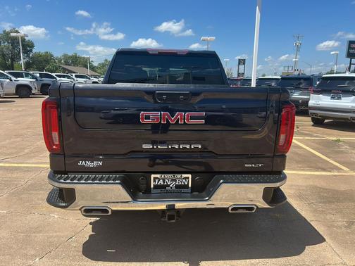 Titanium Rush Metallic 2022 GMC Sierra 1500 SLT