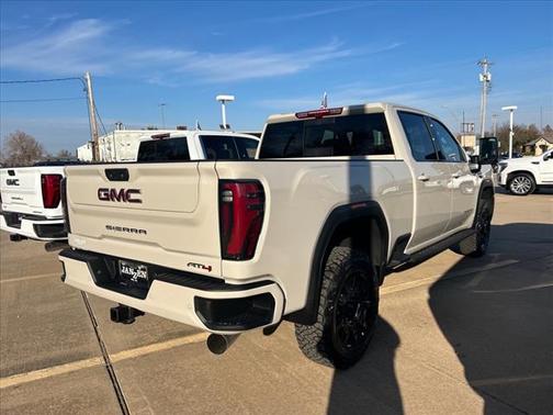 2026 GMC Sierra 3500 AT4