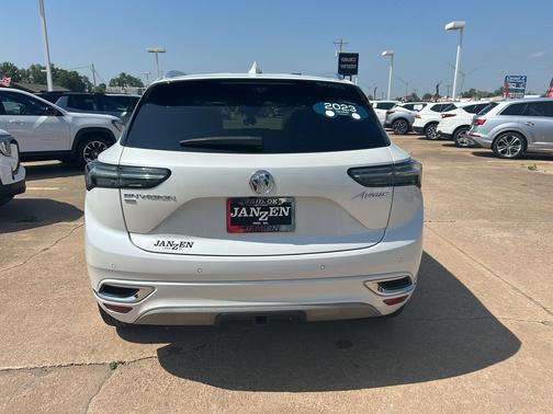 White Frost Tricoat 2023 Buick Envision Avenir AWD