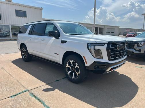Summit White 2026 GMC Yukon XL 4WD AT4