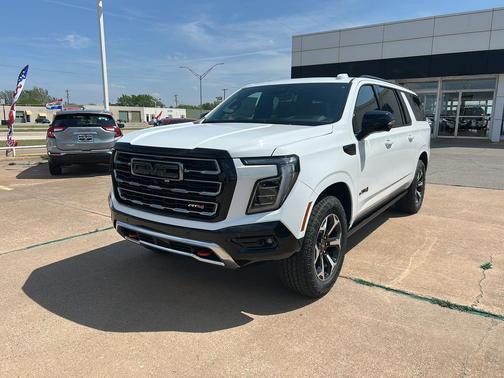 Summit White 2026 GMC Yukon XL 4WD AT4