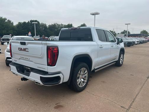 Glacier White Tricoat 2026 GMC Sierra 1500 Denali