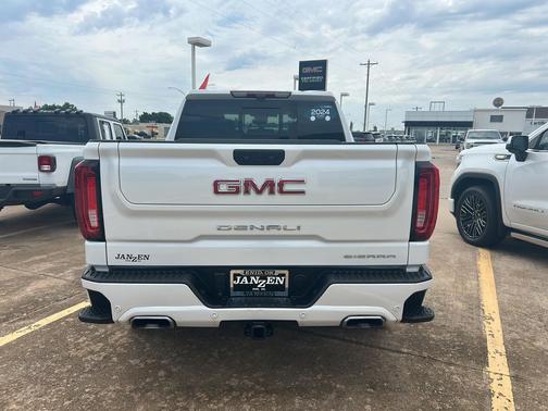 White Frost Tricoat 2024 GMC Sierra 1500 Denali