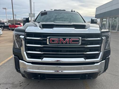 2024 GMC Sierra 2500 SLT