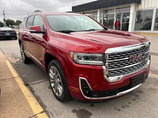 2022 GMC Acadia Denali