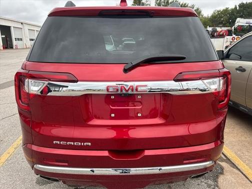 2022 GMC Acadia Denali