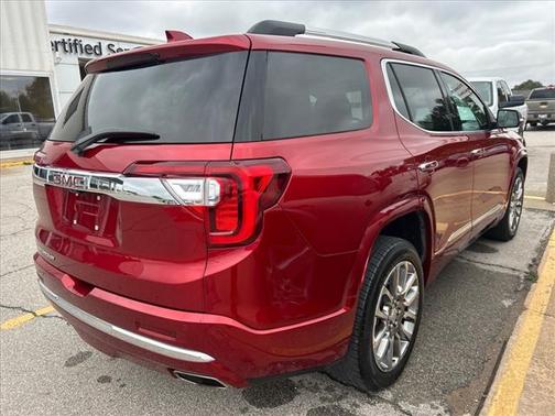 2022 GMC Acadia Denali