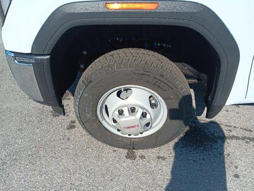 Summit White 2026 GMC Sierra 3500 Base