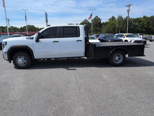 Summit White 2026 GMC Sierra 3500 Base