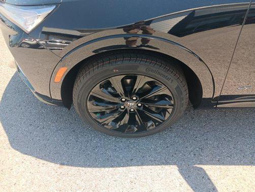 Ebony Twilight Metallic 2026 Buick Envista Sport Touring FWD