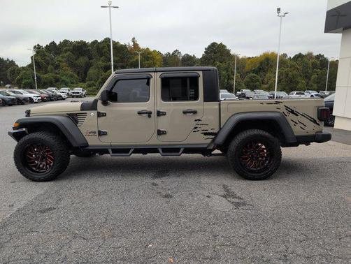 2020 Jeep Gladiator Sport S