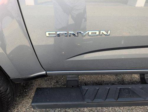 2020 GMC Canyon SLE