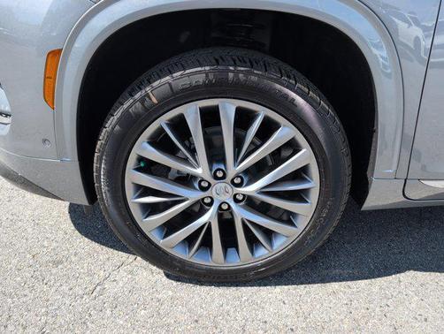 moonstone gray metallic 2026 Buick Enclave Avenir