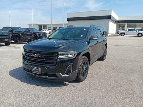 2022 GMC Acadia AWD AT4