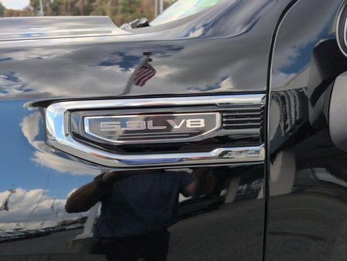 2025 GMC Sierra 1500 SLE