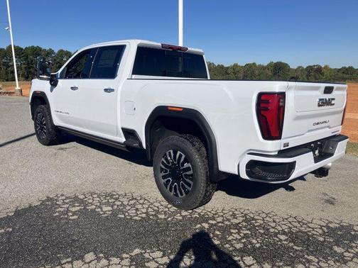 2026 GMC Sierra 2500 Denali Ultimate