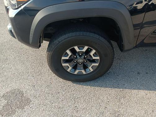Midnight Black Metallic 2021 Toyota Tacoma TRD Off Road