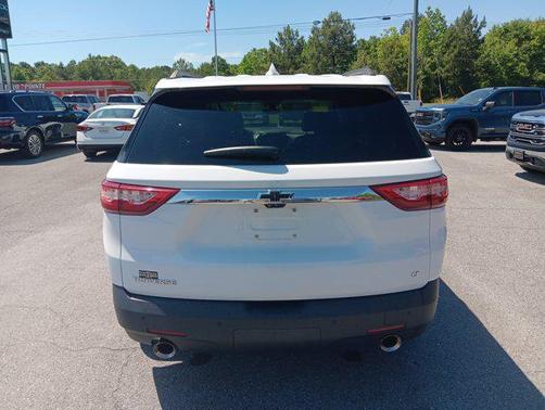 Summit White 2020 Chevrolet Traverse LT Leather