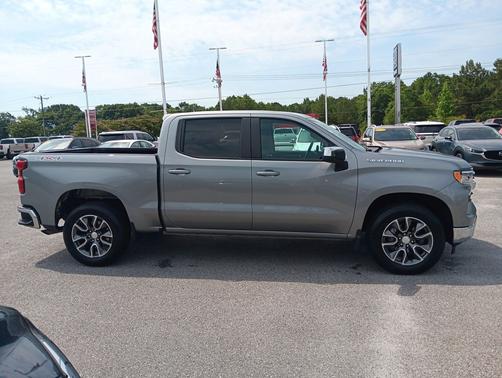 Sterling Gray Metallic 2023 Chevrolet Silverado 1500 LT