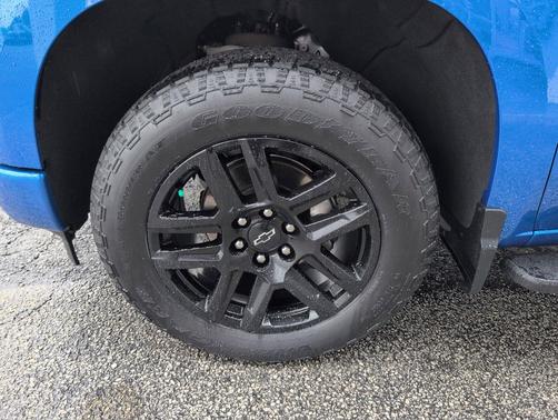 Glacier Blue Metallic 2023 Chevrolet Silverado 1500 RST