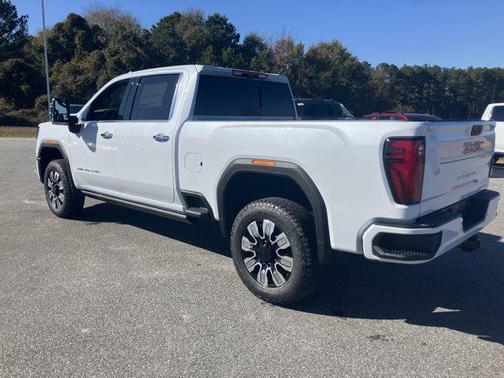 2026 GMC Sierra 2500 Denali