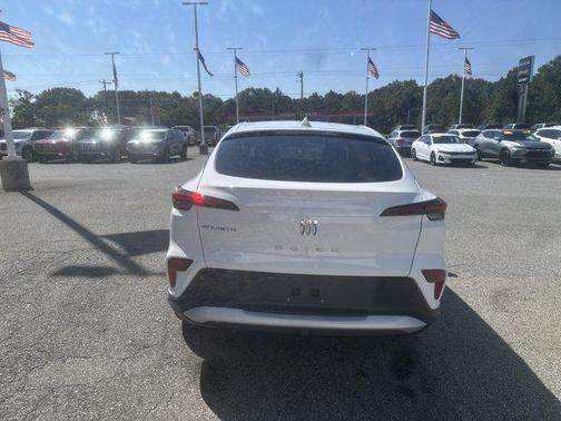 2026 Buick Envista Preferred FWD