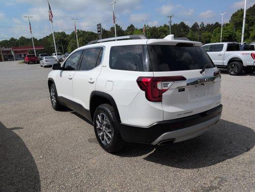 2023 GMC Acadia AWD SLT