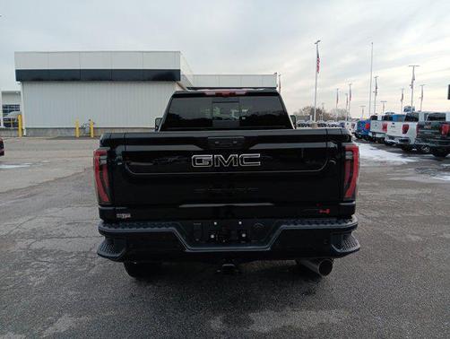 2026 GMC Sierra 2500 AT4