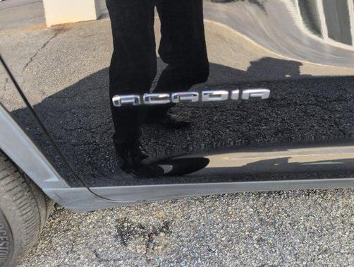 2025 GMC Acadia FWD Elevation