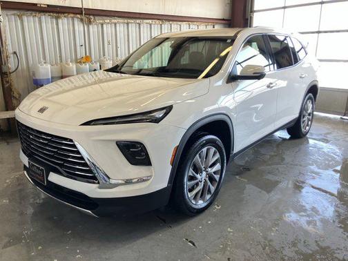 2025 Buick Enclave Preferred FWD