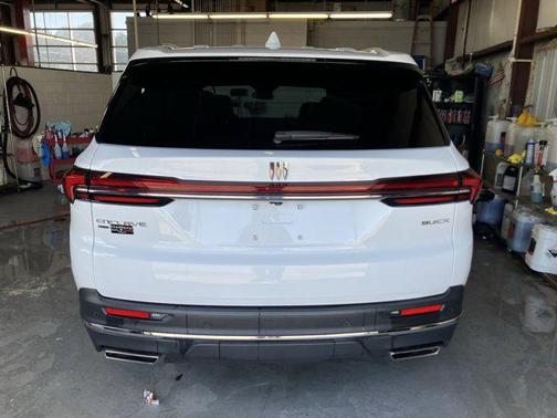 2025 Buick Enclave Preferred FWD